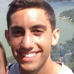 Meet your Posher, Leonard